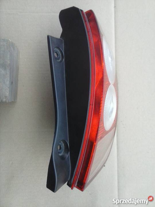 Nissan Micra k12 prawa tylna lampa EU osobowe wielkopolskie Bukownica
