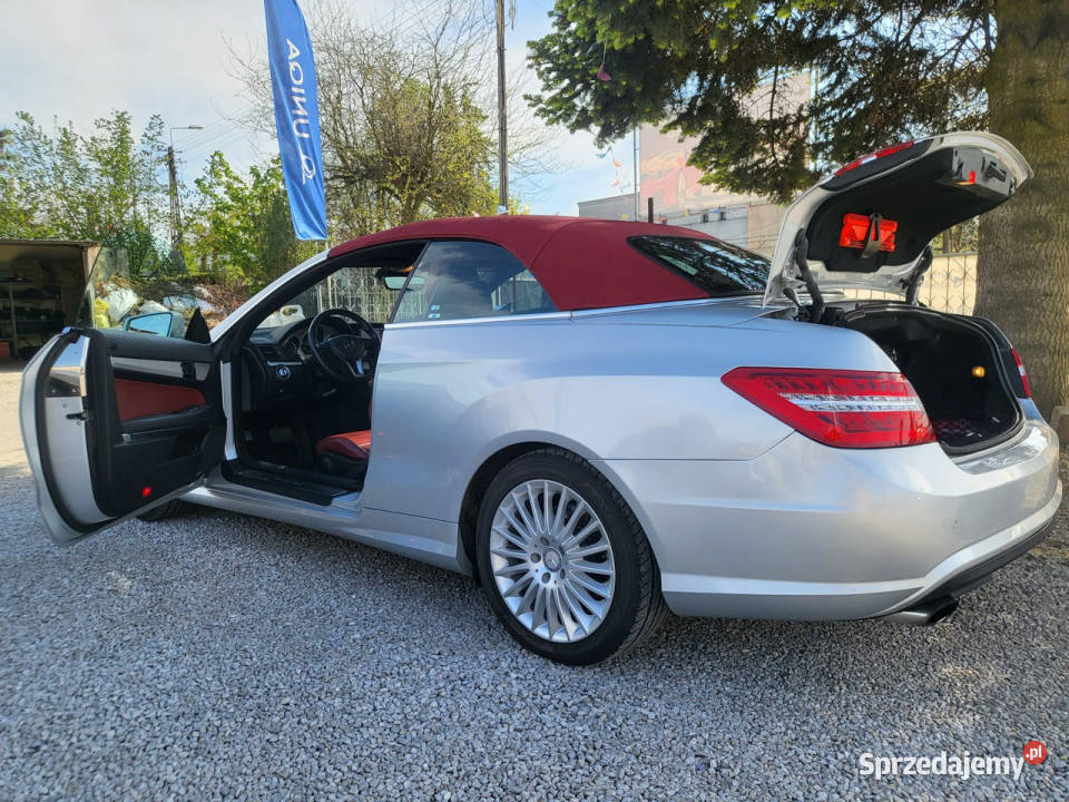 Mercedes E 200 18 204 Mały Przebieg Stan lakier metallic Pabianice