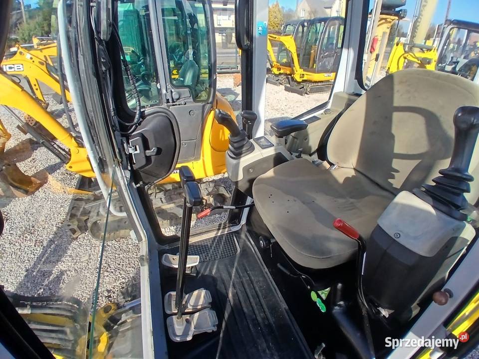 Mini koparka Neuson Et18 z 2019r 3 łyżki 2 tony Złoczew