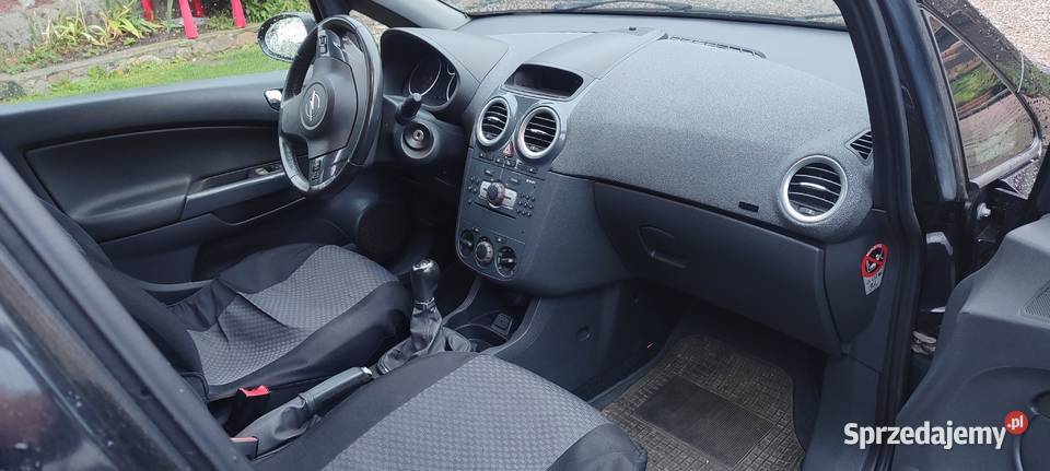 Opel Corsa D 2011 benzyna Corsa Wystok
