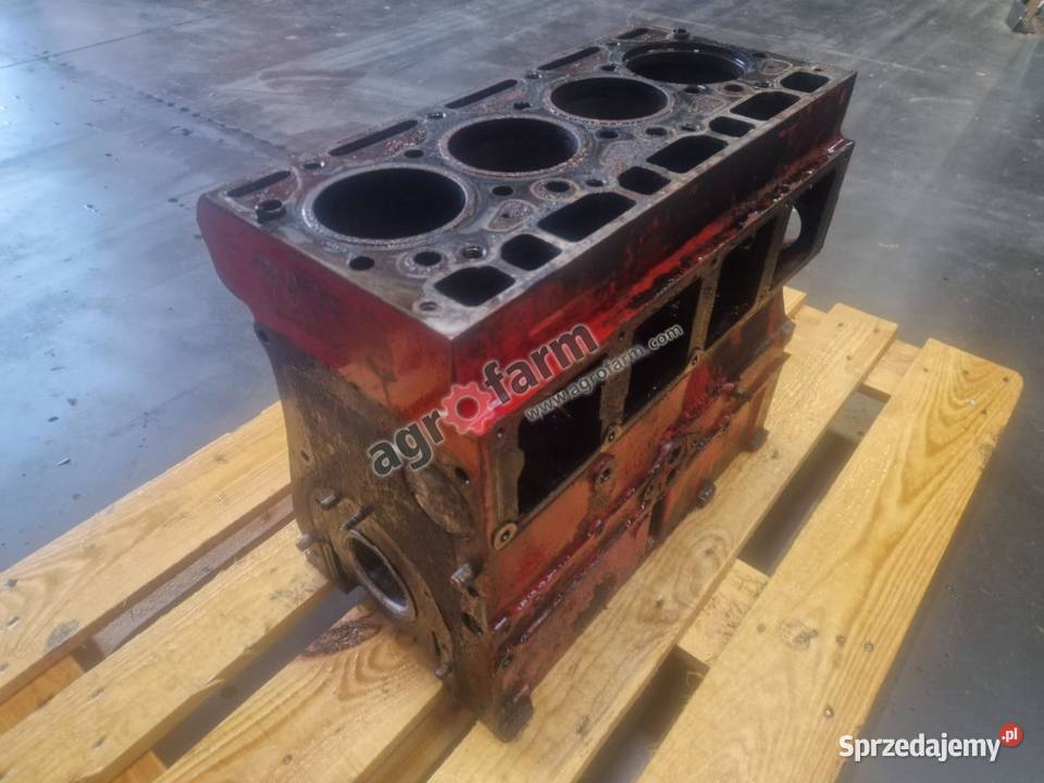 Blok silnika Case 840 940 833 740 Byków