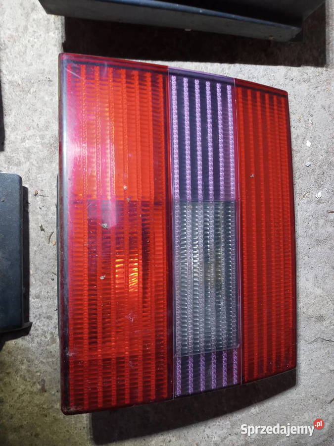 Lampy tył Passat B4 Kombi osobowe wielkopolskie Turek