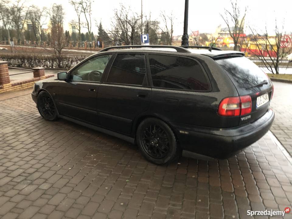 VOLVO V40 T4 200KM Łęczna sprzedam