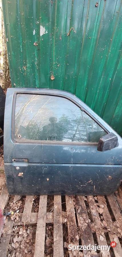 Drzwi Nissan terrano Ford maverick Motoryzacja Garwolin