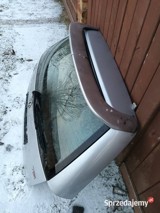 Klapa Bora Golf 4 IV Kombi idealna cała osobowe Poniec