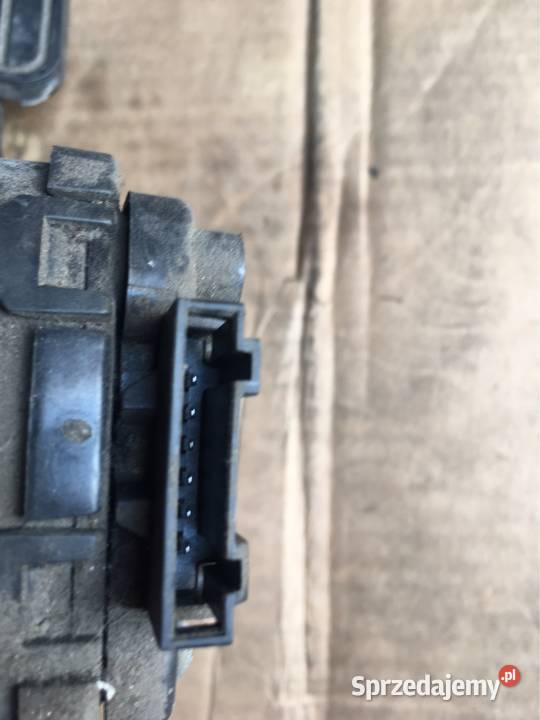 Potencjometr pedał gazu Galaxy Sharan 19TDI osobowe Chojnice