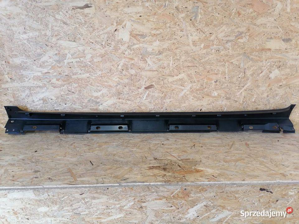 Listwa Progowa Prawa Toyota Corolla Verso 2009