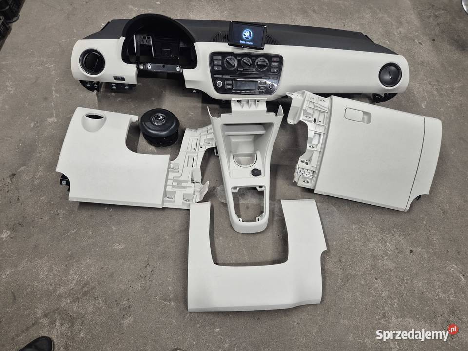 Lampa tyl vw up Piekary Śląskie sprzedam