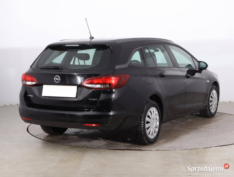 Opel Astra 14 T Samochody osobowe Piaseczno
