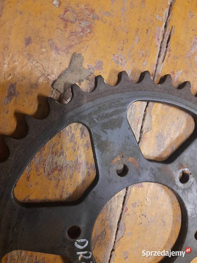 Suzuki DR 250 napęd zębatka zębatki łańcuch Jelenia Góra