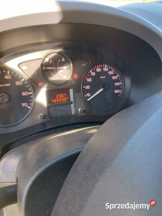 Citroen Berlingo 16HDI 90 z 2016r Motoryzacja Ożarów sprzedam