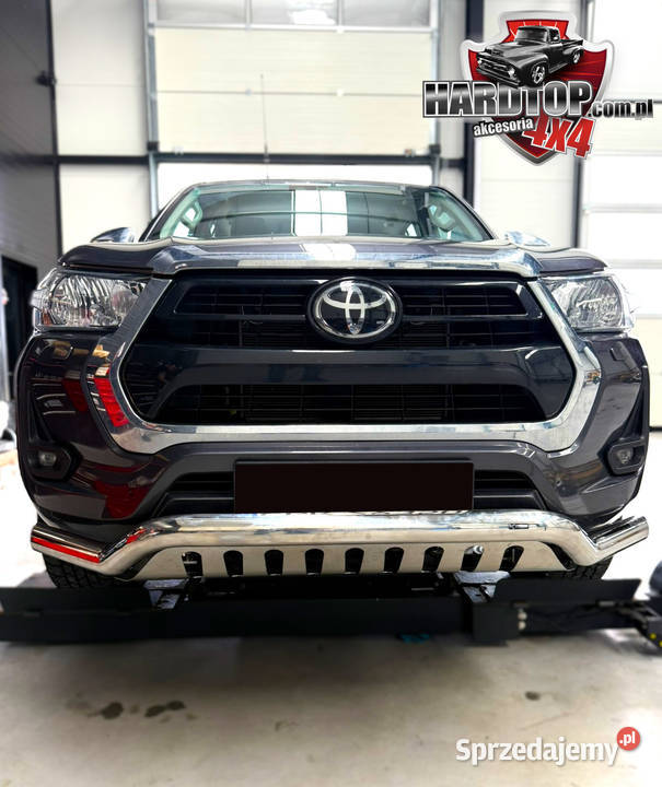 Orurowanie rozłożyste z blachą Toyota Hilux 2006