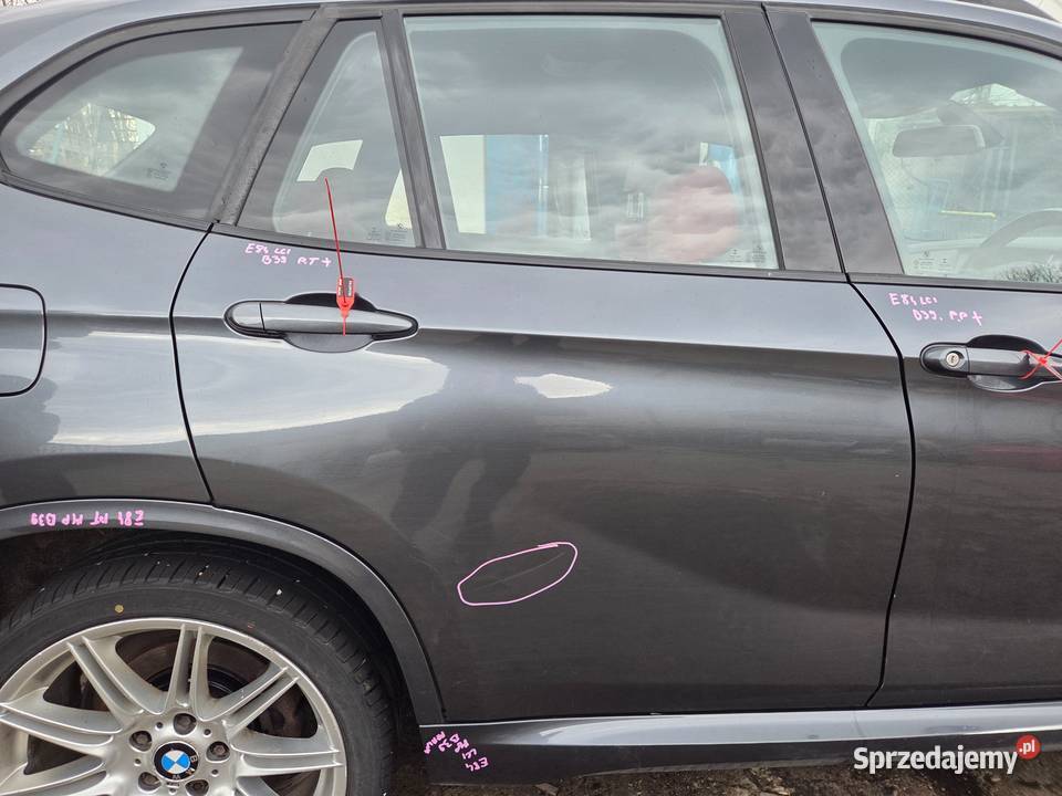 DRZWI PRAWE TYLNE TYŁ BMW X1 E84 B39 Strzyżewice