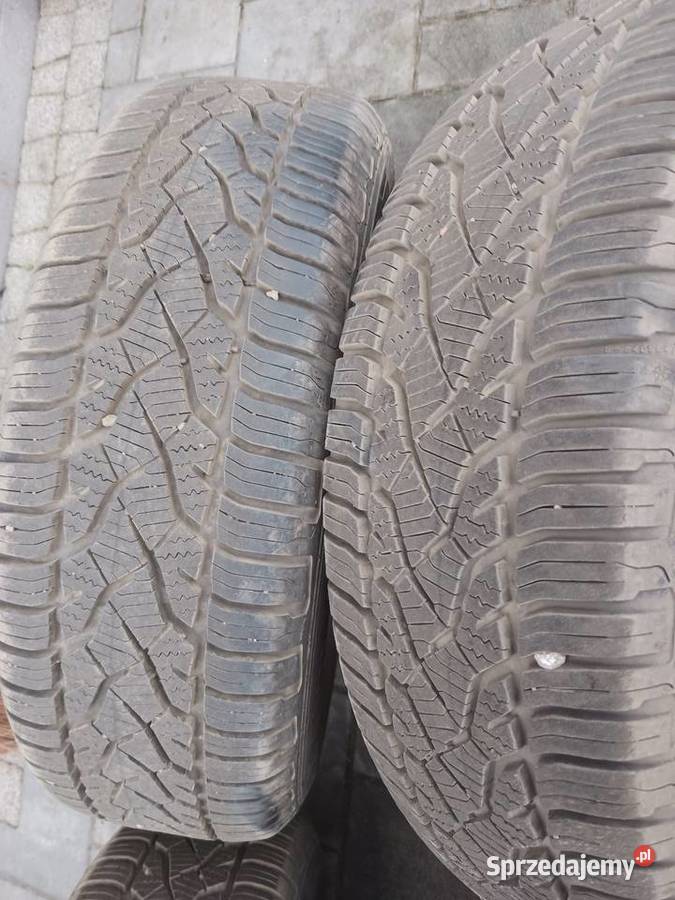 Opony WIELOSEZONOWE BARUM QUARTARIS 5 19560 R15 60 Samochodowe