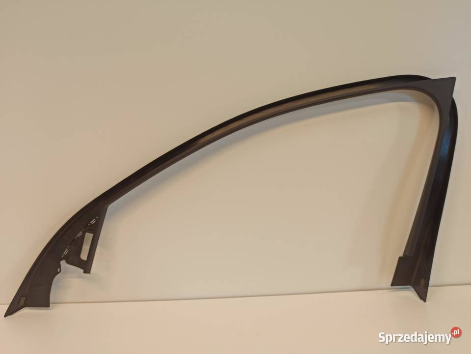 AUDI A8 RAMKA NAKŁADKA DRZWI 4H0867609B