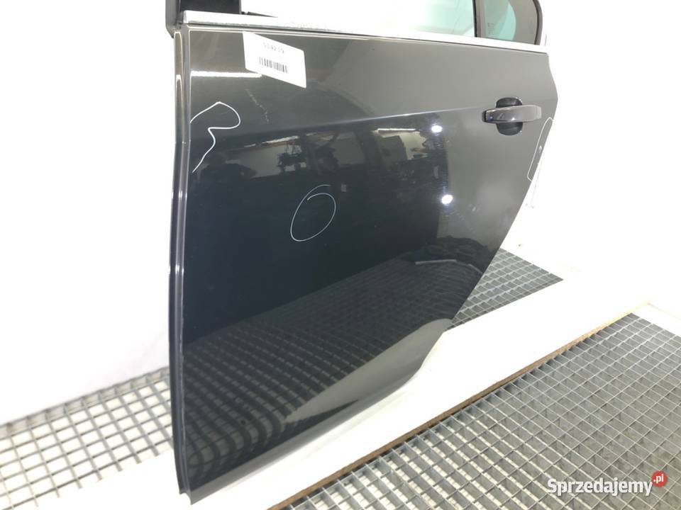 DRZWI LEWY TYŁ OPEL INSIGNIA A Hatchback 0817 Drzwi