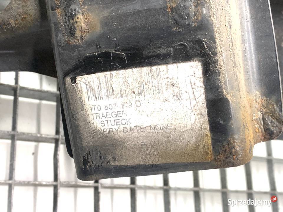 BELKA ZDERZAKA PRZÓD VW CADDY III 0415