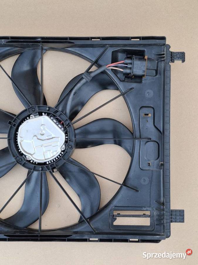 MERCEDES CKLASA W206 WENTYLATOR CHŁODNICY osobowe Bieleń sprzedam