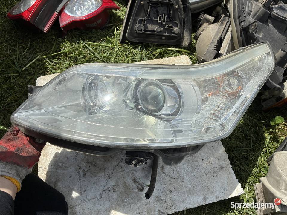 Lampa Lewa Przód Citroen C4 Xsenon Lampy przednie
