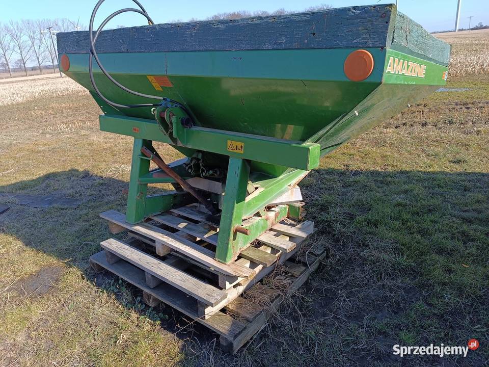 rozsiewacz nawozu Amazone ZAX902 kuhn kverneland Borzęciczki sprzedam