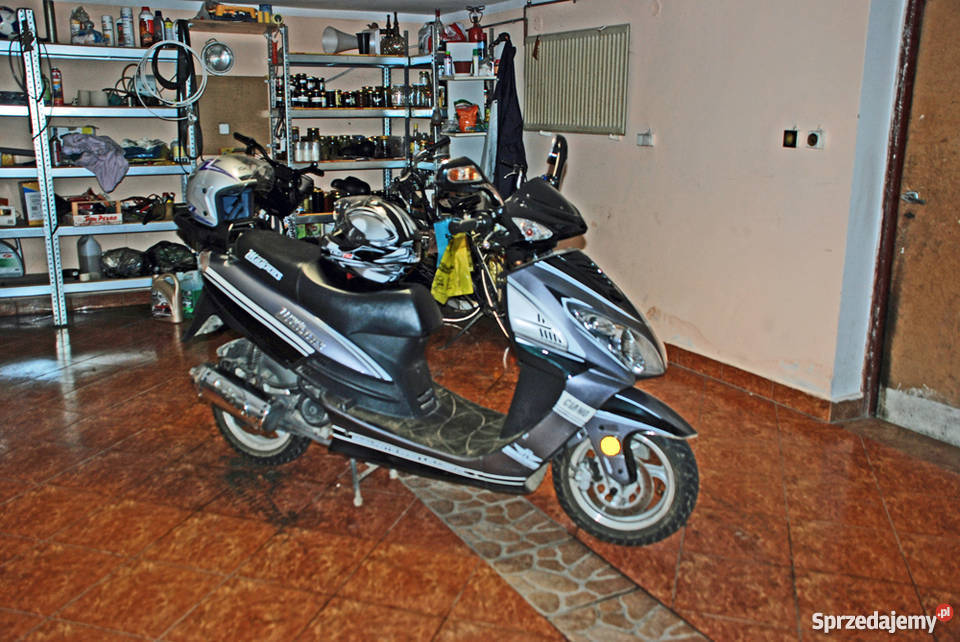 Skuter Moto Magnus Ciano 2750km Konin