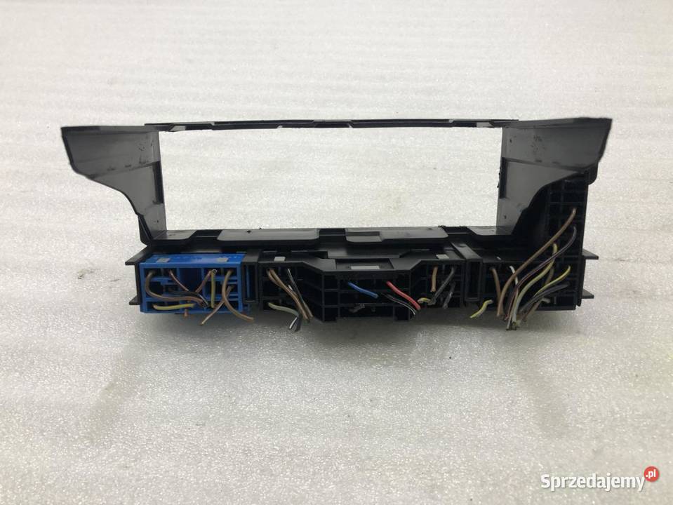 PRZEŁĄCZNIK AWARYJNYCH OPEL VECTRA B 90503546 osobowe sprzedam