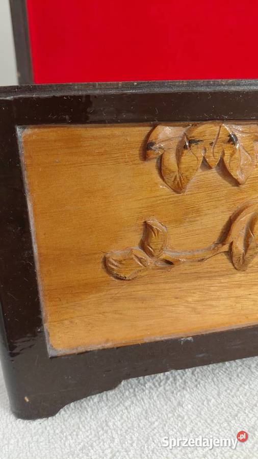 pudełko skrzynka szkatułka na biżuterię Krzykawa