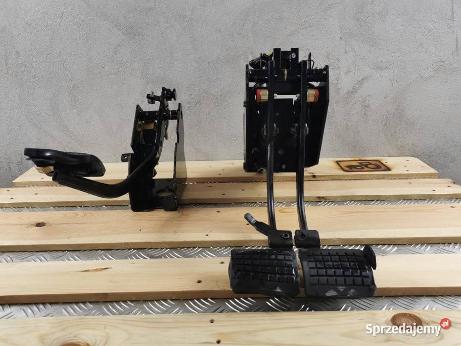 Pedal sprzęgła Massey Ferguson 7480 Wilkowo