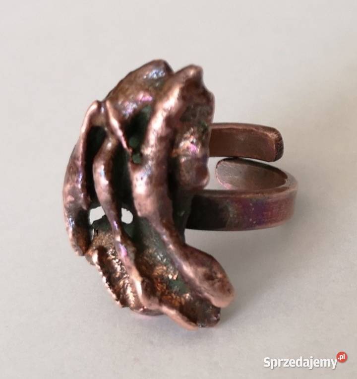 Unikatowy pierścionek z miedzi Jarmark