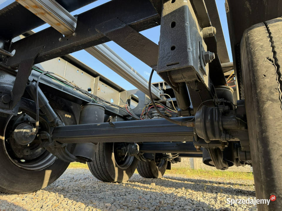 pod kontener Krone KRONE PODKONTENEROWA 20122013 Kontenerowe Widełki