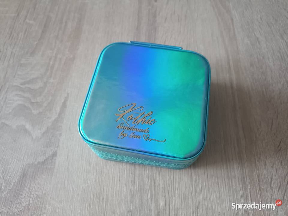 Mała szkatułka na biżuterię turkusowa Kwidzyn