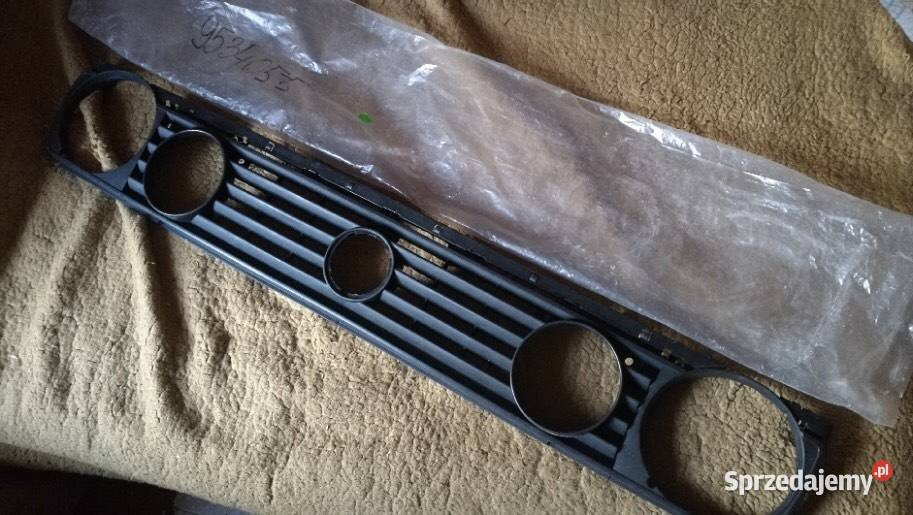 Atrapa Golf 2 II grill nowy kratka na 4 lampy Myślibórz sprzedam