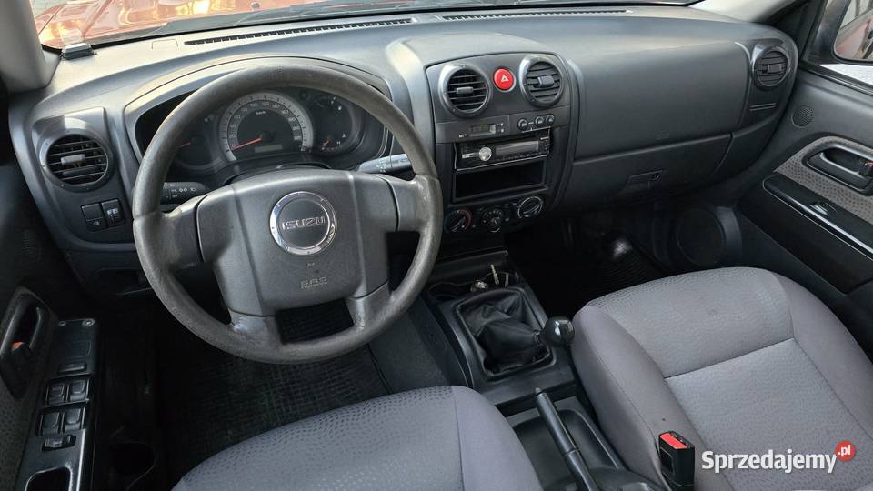 Isuzu D 25d DC opolskie Nowy Świętów