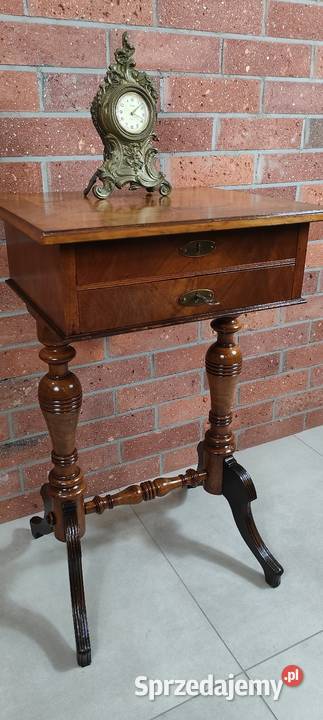Piękny stolik niciak eklektyczny antyk Łagów sprzedam