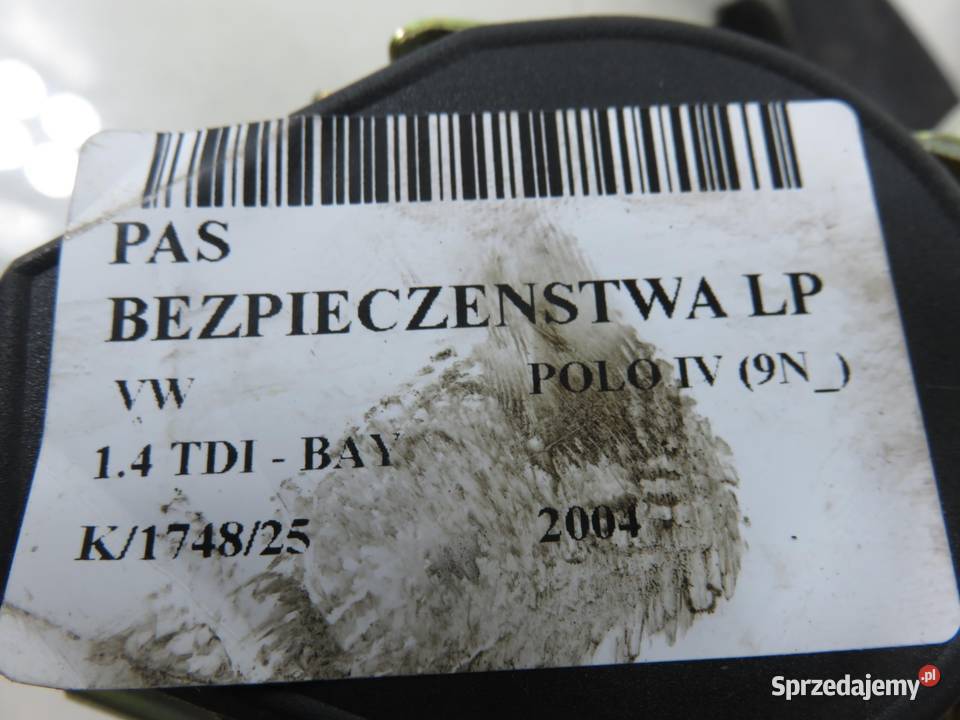 PAS LEWY PRZEDNI VW POLO IV Z NABOJEM 6Q3857705G