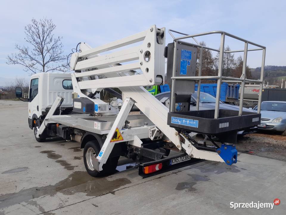 Nissan Cabstar Zwyżka Podnośnik Koszowy Dźwigi, podnośniki małopolskie Nowy Sącz sprzedam