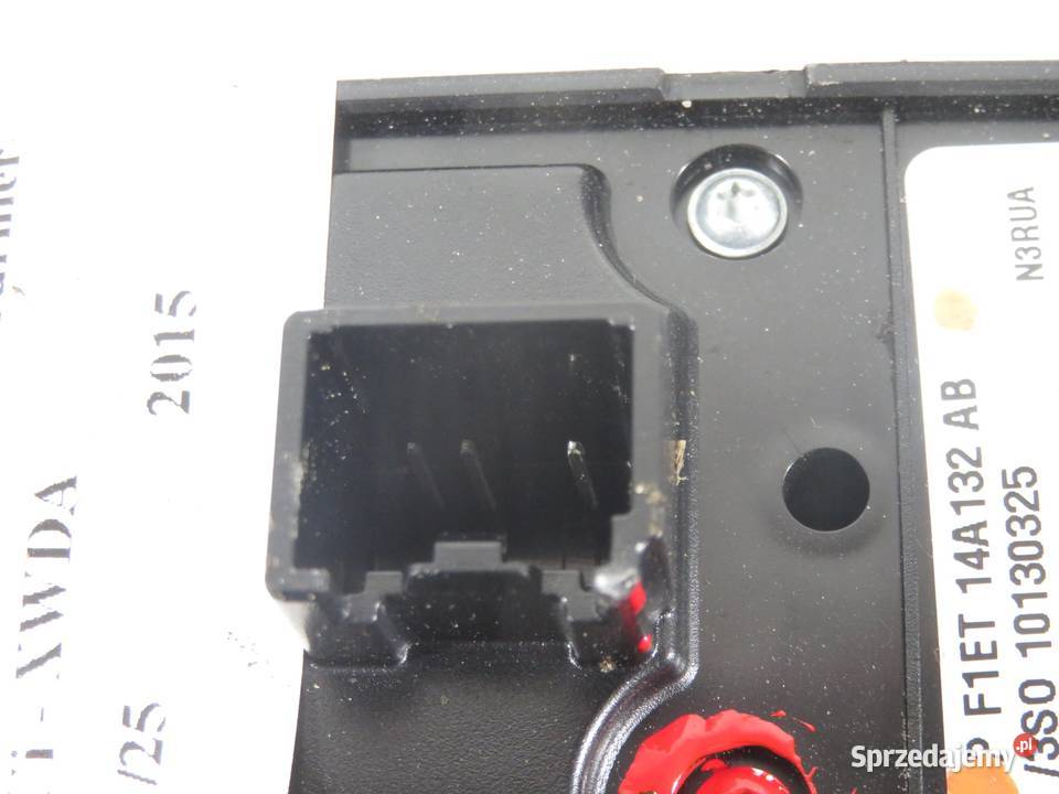 PANEL SZYB FORD FOCUS MK3 III F1ET14A132AB