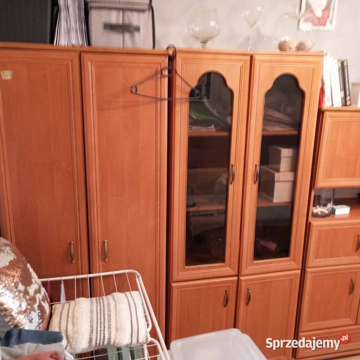Meble komoda szafa witryna Złotoryja
