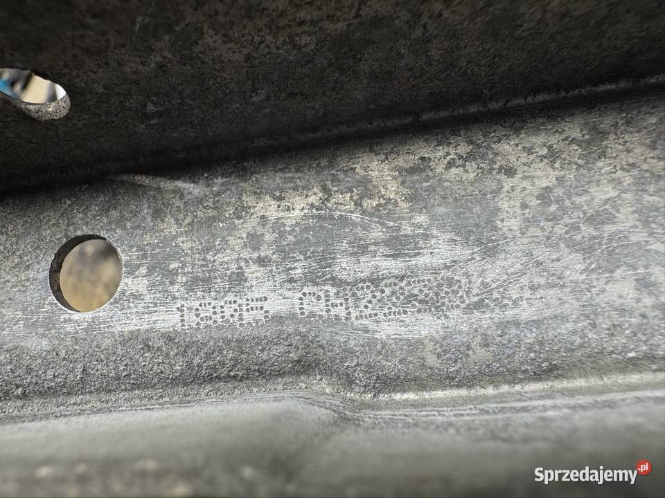 Belka dolna zderzaka przód BMW g30 22248034 Rok produkcji 2018 Wzmocnienia, belki i wsporniki Międzychód sprzedam