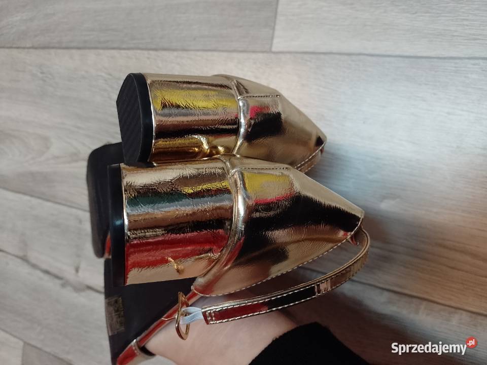 40 Złote czółenka wieczorowe z zapięciem NOWE skóra ekologiczna małopolskie Kraków sprzedam