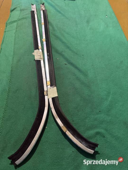 Listwy tylne BMW e24 lewa prawa Mszana