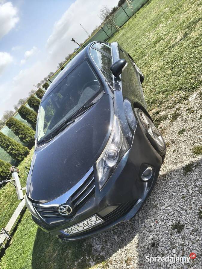 Toyota Avensis T27 III 20 D4D 2012 124 keyless Rok produkcji 2012