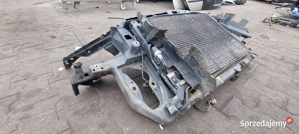 PAS PRZEDNI CHŁODNICE VOLKSWAGEN PASSAT B5 LIFT Lipno