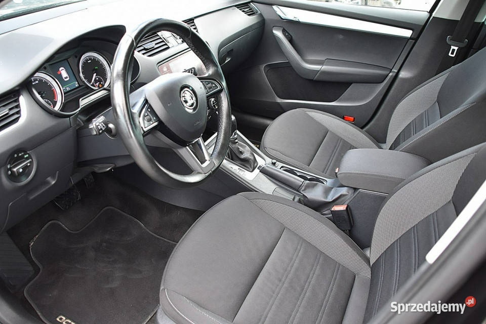 koda Octavia 16TDI 115 DSG Navi Led Gwarancja wspomaganie kierownicy mazowieckie Nowe Kucice
