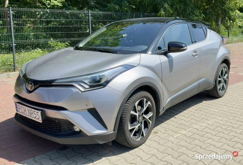 Sprzedam Toyota CHR2017 asystent parkowania sprzedam