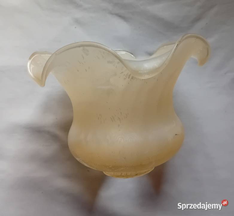 Klosz lampy Tulipan ręcznie formowany Koźminek sprzedam