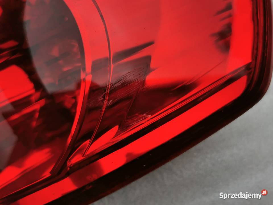 Lampa Prawy Tył Tylna Prawa Toyota Avensis Verso mazowieckie Wyszków