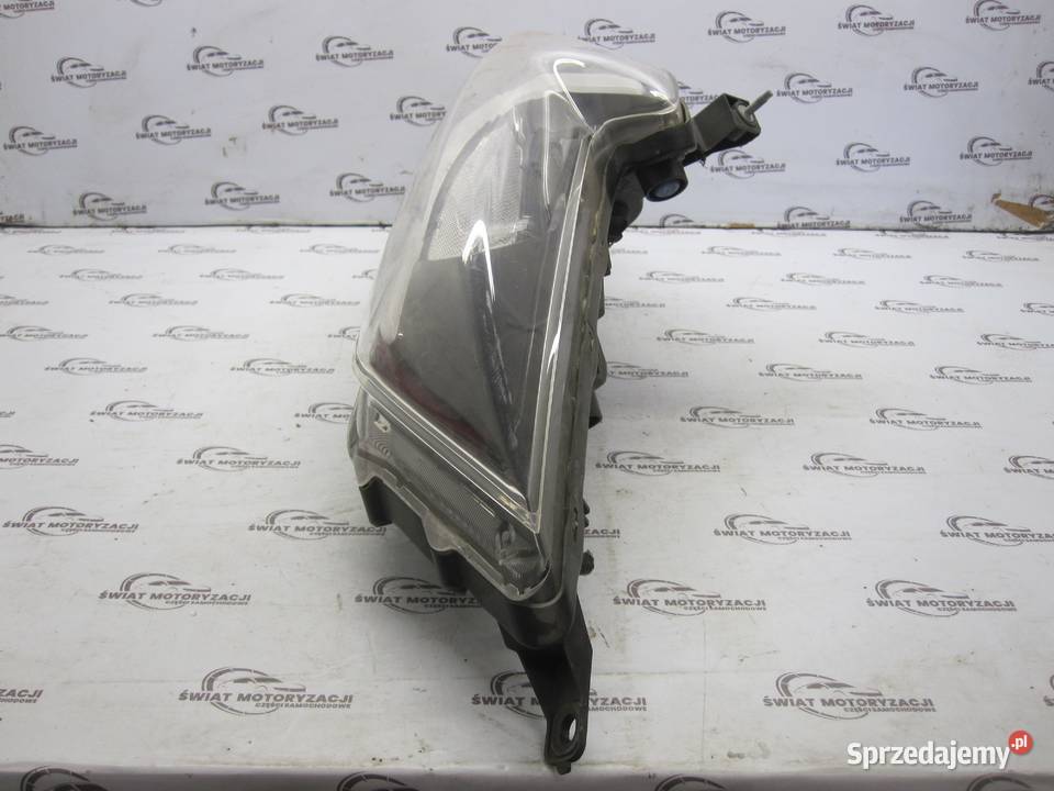 NISSAN JUKE I LIFT 15r lampa LED prawa przód Części samochodowe Kielce