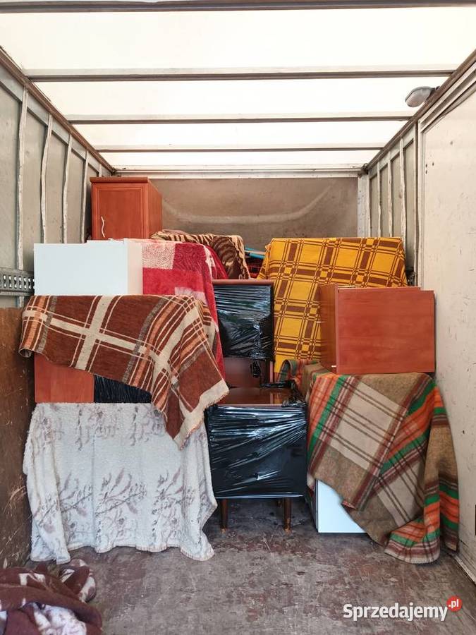 Przeprowadzki transport odbiór starych mebli Piotrków Trybunalski