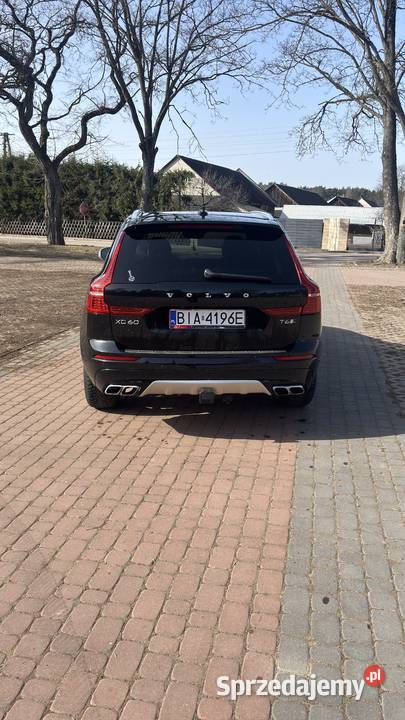 Volvo xc60 20 T6 R design asystent pasa ruchu